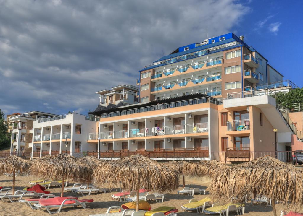 🏝️🧚‍♀️Bulgaria-2019 🧚‍♀️🏝️ Paraiso Beach 3*(ALL)-sezlongurile  la plaja-GRATUITE!