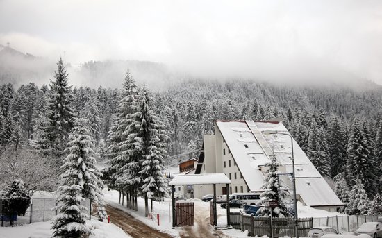 Vacanta la Poiana Brasov ! Hotel RIZZO BOUTIQUE & SPA 4* la doar 195 EURO