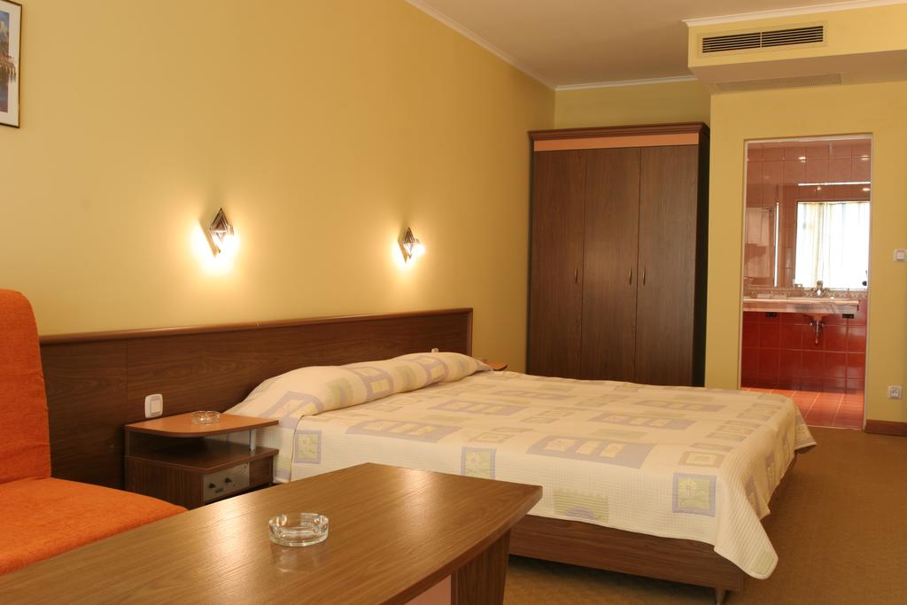 Bulgaria - Trakia Plaza Hotel 4* 