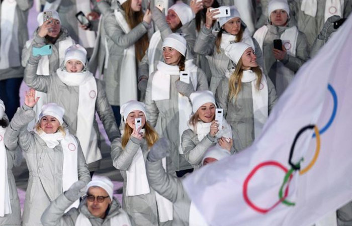 сборная россии на открытии олимпиады